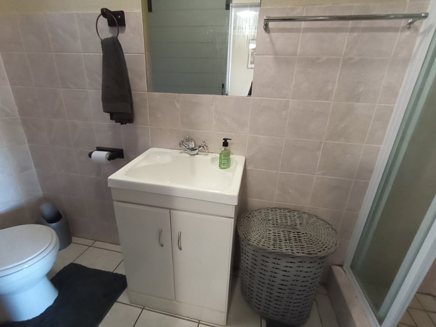 To Let 1 Bedroom Property for Rent in Bult West North West